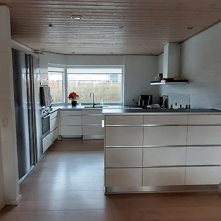 Nyaraló 4 Star In Tjaereborg Tjareborg